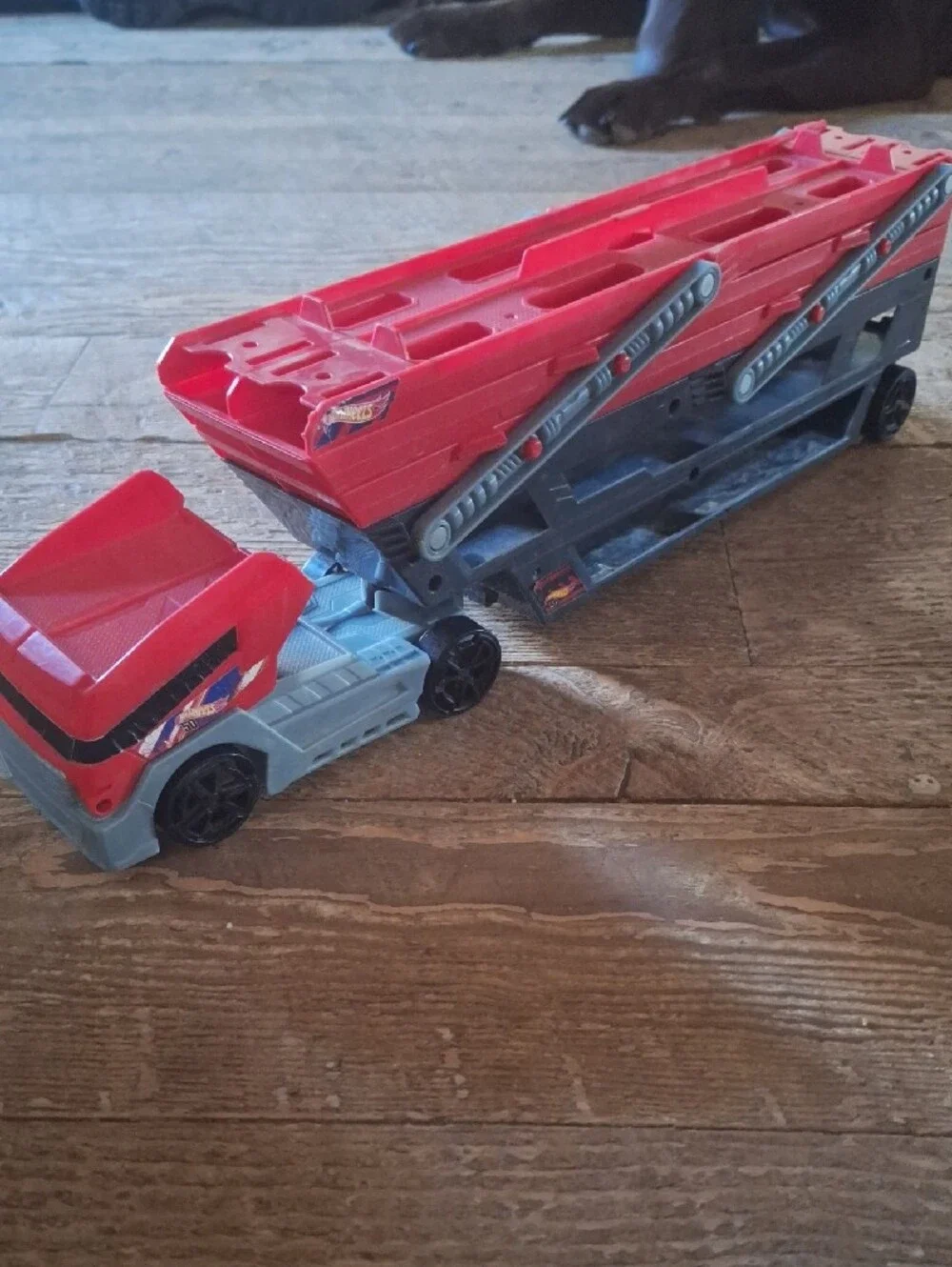 Hot WHEELS Car Carrier Toy Truck - Play Transporter